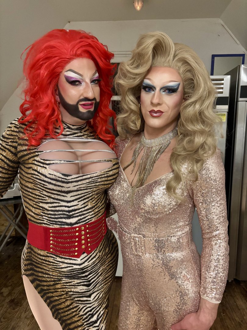 SOIRÉE DRAG SHOW