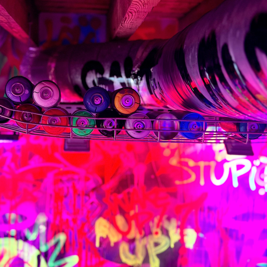 Ruin bar